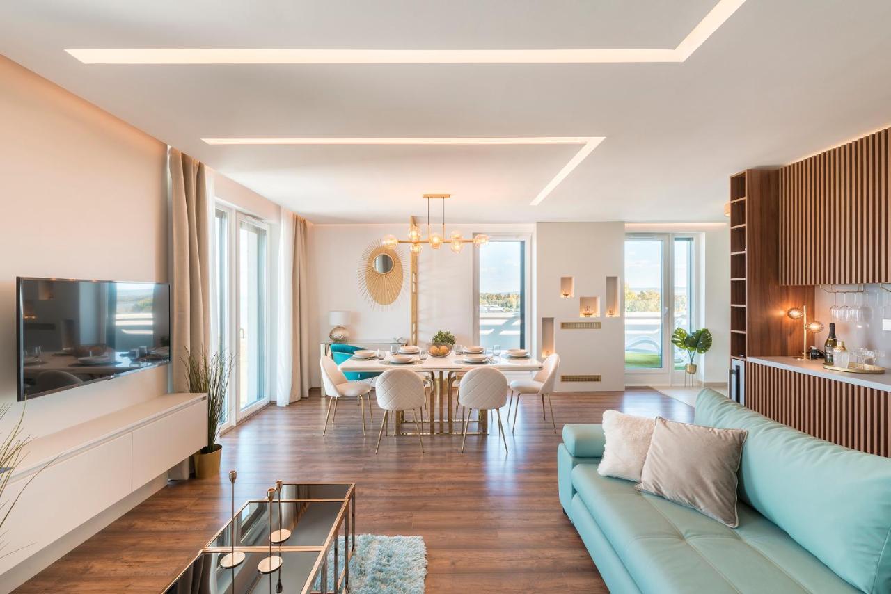 Sunset Resort - Lakeside Boutique Apartments Fonyód Esterno foto
